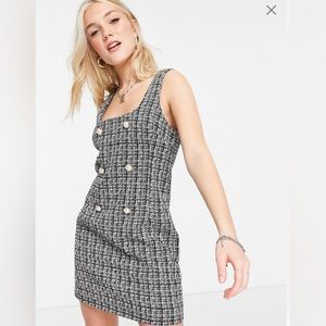 ✨NWT✨ Miss Selfridge sweetheart neck midi dress in black